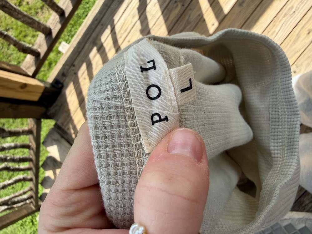 POL Mixed Media Waffle Knit Floral Lace Top Size L - Picture 2 of 7